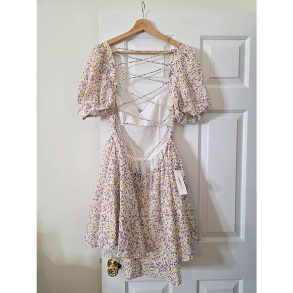 Bardot Marlie Floral Mini Dress in Summer Floral Sz 8 NWT - Picture 10 of 12